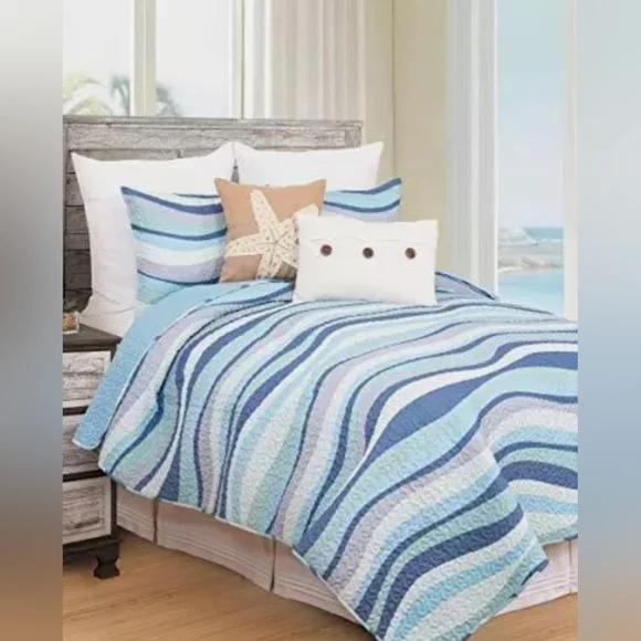 NWT C&F Home Sea Waves Blue Ocean Reversible Twin Quilt Set with One Sham - Picture 15 of 16